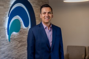 Image of Dr. Daniel Petisor