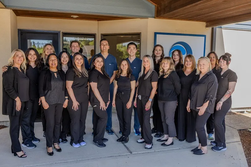 Group image of the doctors with staff team